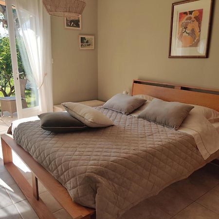 Les Collines De St Paul Bed & Breakfast Сен Пол дьо Ванс Екстериор снимка