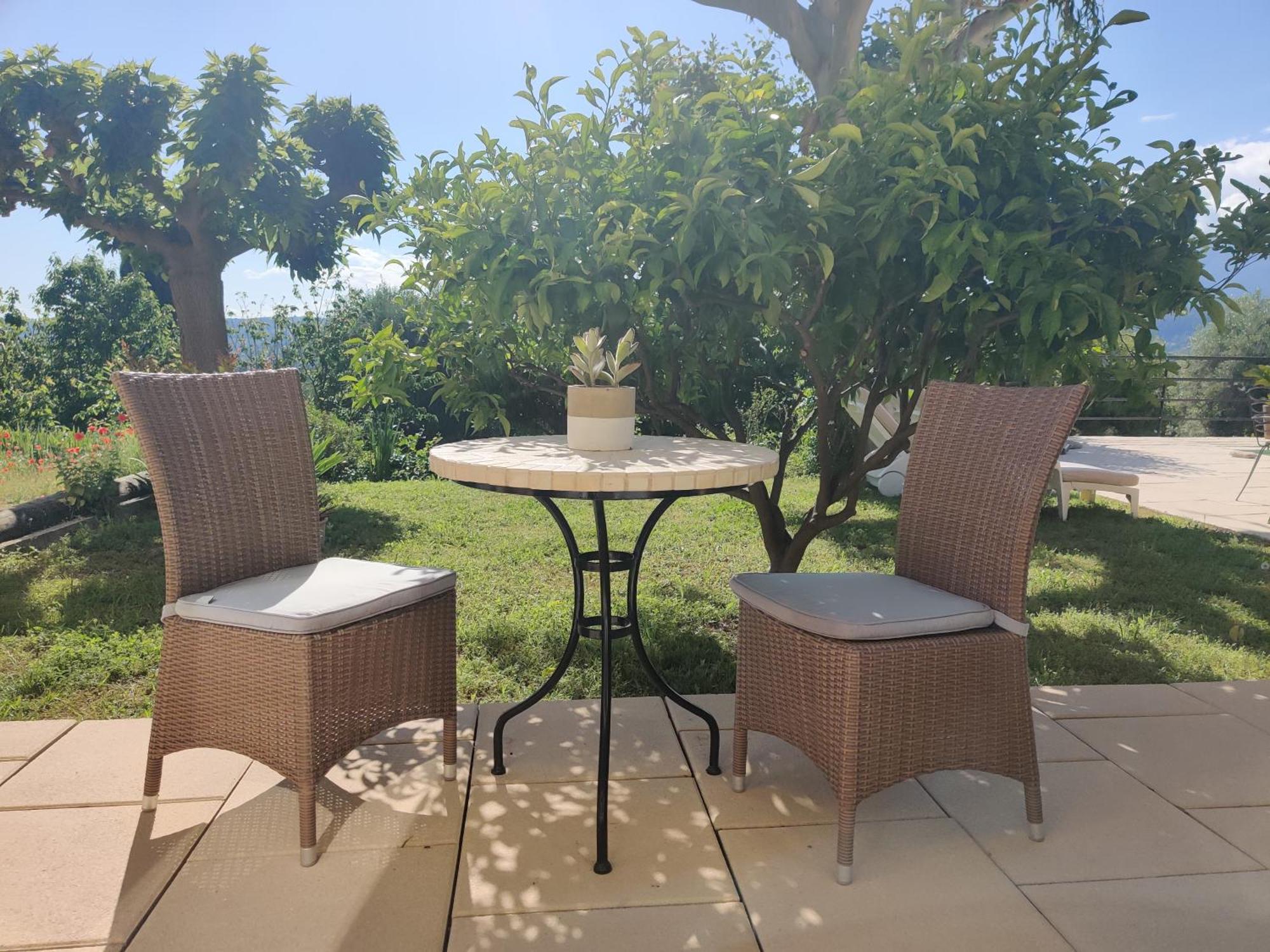 Les Collines De St Paul Bed & Breakfast Сен Пол дьо Ванс Екстериор снимка
